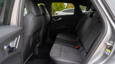 AUDI Q4 Sportback e-tron (pohľad do interiéru)