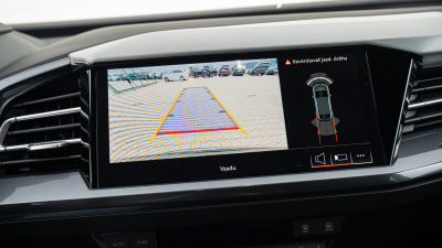 AUDI Q4 Sportback e-tron