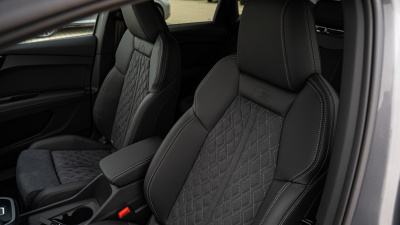 AUDI Q4 Sportback e-tron