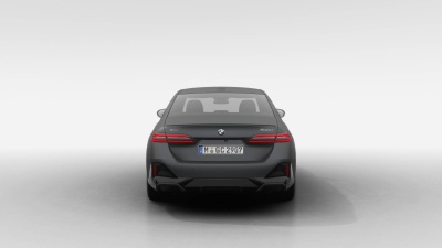 BMW 540d xDrive Sedan (pohľad do interiéru)