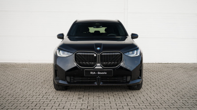 BMW X3 20 xDrive (pohľad do interiéru)