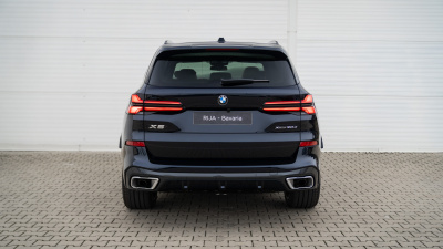 BMW X5 30d xDrive (pohľad do interiéru)