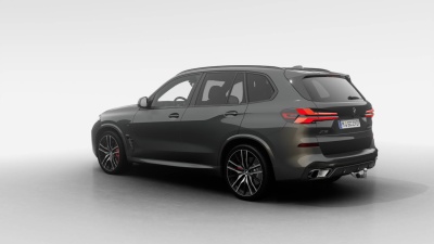 BMW X5 30d xDrive (pohľad zboku)