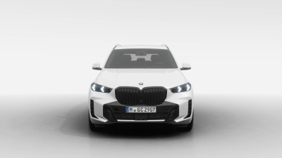 BMW X5 30d xDrive (pohľad do interiéru)