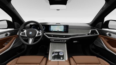BMW X7 40d xDrive (pohľad do interiéru)