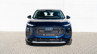 AUDI Q3 SUV 2.0 TDI (pohľad do interiéru)