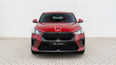 BMW X2 20d xDrive (pohľad do interiéru)