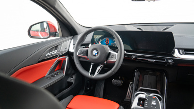 BMW X2 20d xDrive (pohľad do interiéru)