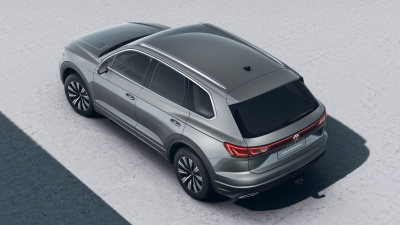 VW Touareg 3.0 TDI Elegance Limited (pohľad do interiéru)