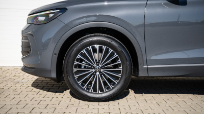 VW Tiguan Limited 2.0 TDI  (pohľad do interiéru)