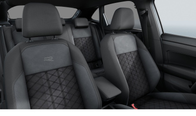 Taigo R-Line Limited 1.0 TSI (pohľad do interiéru)