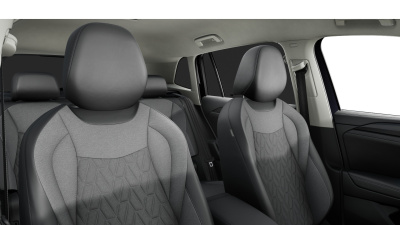 VW Tiguan Limited 1.5 eTSI (pohľad do interiéru)