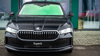 Škoda Superb 2.0 TDI L&K 4x4 (pohľad zboku)