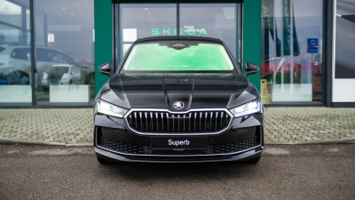 Škoda Superb 2.0 TDI L&K 4x4 (pohľad zozadu)