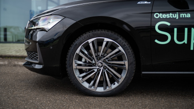 Škoda Superb 2.0 TDI L&K 4x4 (pohľad do interiéru)