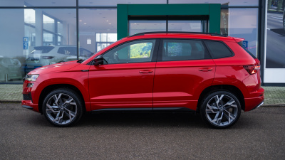 Škoda Karoq 1.5 TSI Sportline (pohľad do interiéru)