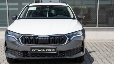 Škoda Octavia Combi 1.5 TSI Drive 130 (pohľad do interiéru)