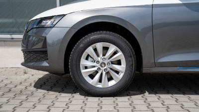 Škoda Octavia Combi 1.5 TSI Drive 130