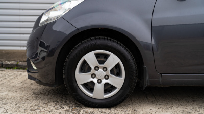 KIA Venga 1.4 CVVT (pohľad do interiéru)