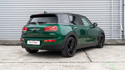 Mini Cooper 2.0 D Clubman (pohľad do interiéru)