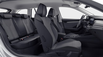 Škoda Octavia Combi 2.0 TDI  Top Selection (pohľad zozadu)