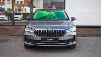 Škoda Superb 2.0 TDI Top Selection (pohľad zboku)