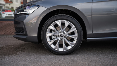 Škoda Superb 2.0 TDI Top Selection (pohľad do interiéru)