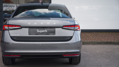 Škoda Superb 2.0 TDI Top Selection