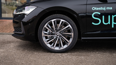 Škoda Superb Combi 2.0 TDI L&K 4x4 (pohľad do interiéru)