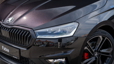 Škoda Fabia 130 1.5 TSI (pohľad spredu)