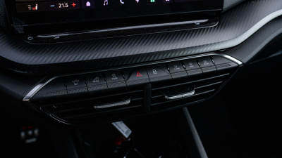 Škoda Octavia Combi 1.5 TSI Sportline (pohľad zozadu)