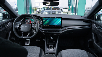 Škoda Octavia Combi 1.5 TSI Sportline (pohľad do interiéru)