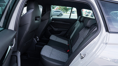 Škoda Octavia Combi 1.5 TSI Sportline (pohľad do interiéru)