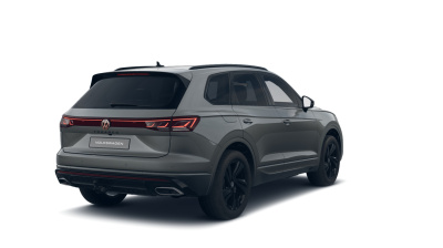 VW Touareg 3.0 TDI R-Line Limited (pohľad spredu)