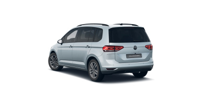 VW Touran 1.5 TSI Limited (pohľad zozadu)