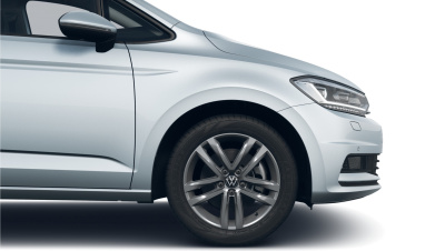 VW Touran 1.5 TSI Limited (pohľad do interiéru)