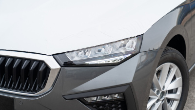 Škoda Scala 1.0 TSI Drive 130 Plus (pohľad spredu)