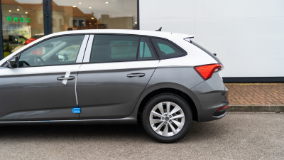 Škoda Scala 1.0 TSI Drive 130 Plus (pohľad do interiéru)