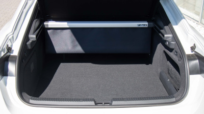Škoda Superb 1.5 TSI iV Sportline (pohľad do interiéru)
