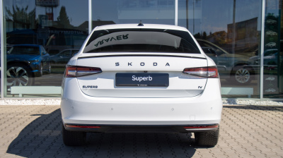 Škoda Superb 1.5 TSI iV Sportline