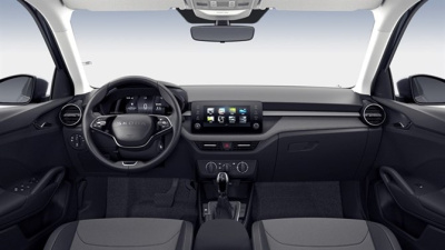 Škoda Fabia 1.0 TSI Drive 130 Plus (pohľad spredu)