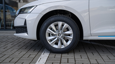 Škoda Octavia Combi 1.5 TSI Extra (pohľad do interiéru)
