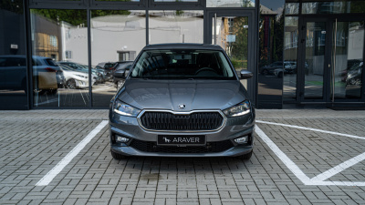 Škoda Fabia 1.0 MPI Essence (pohľad zboku)