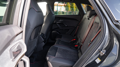 AUDI Q5 2.0 TFSI Quattro (pohľad do interiéru)
