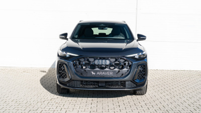 AUDI Q5 2.0 TFSI Quattro (pohľad do interiéru)