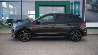 Škoda Fabia 130  1.5 TSI  (pohľad do interiéru)