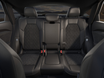 AUDI Q5 Sportback 2.0 TDI Quattro (pohľad do interiéru)
