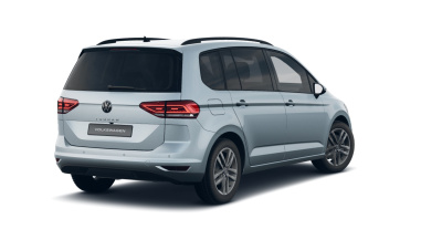 VW Touran 1.5 TSI Limited (pohľad spredu)