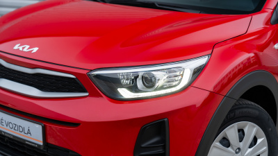 Kia Stonic 1.2 DPi Silver (pohľad do interiéru)