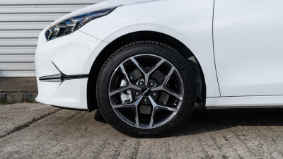 Kia Ceed SW 1.5 T-GDi (pohľad do interiéru)